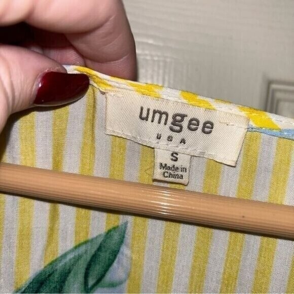 Umgee Yellow Flower Striped Knotted Waist Blouse With Ruffle Sleeves Size Small - Picture 7 of 8